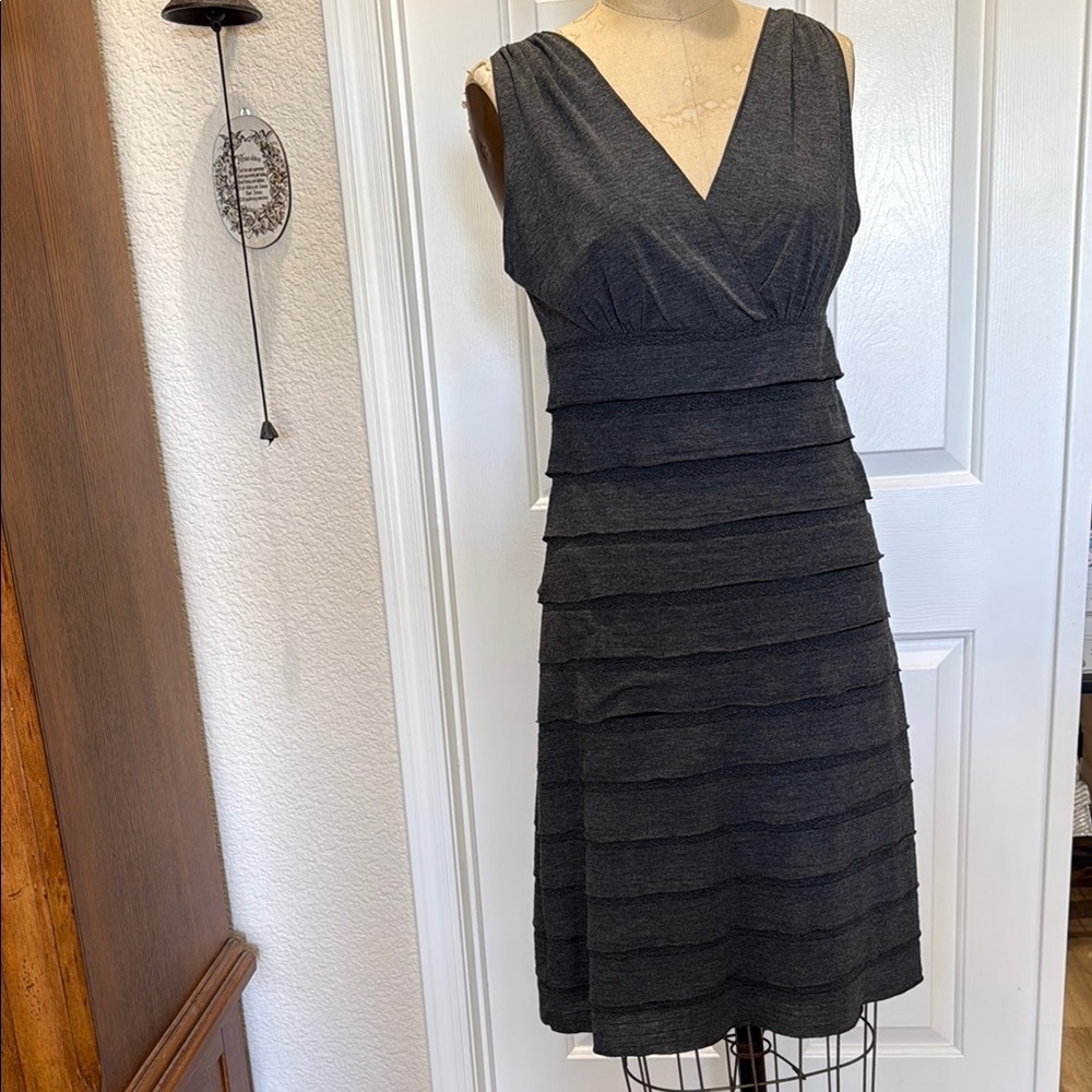 MAX STUDIO, Charcoal, Gray Knit Dress. Size L
